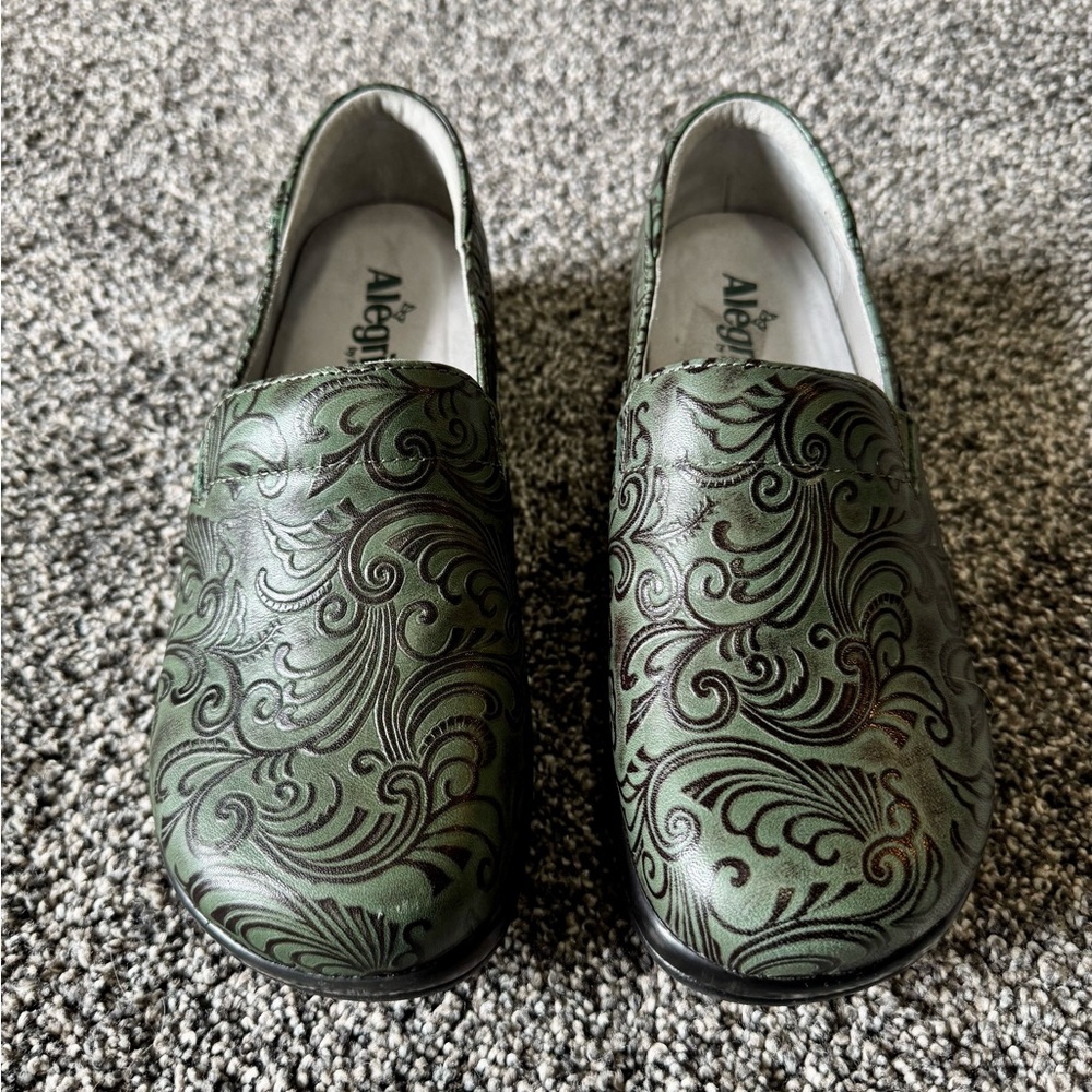 Alegria Women’s Keli Shoe in Pine Gale Size 37 7/7.5